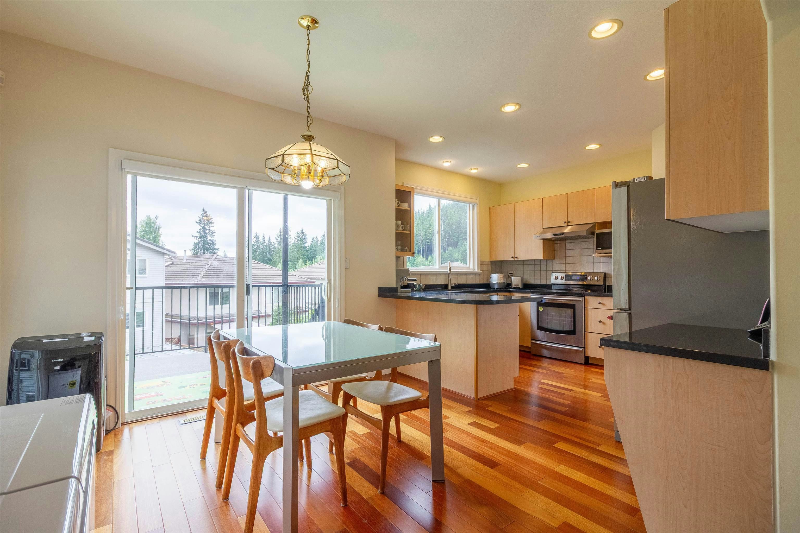 2115 Berkshire Crescent, Coquitlam, BC, V3E 3N4 - 6