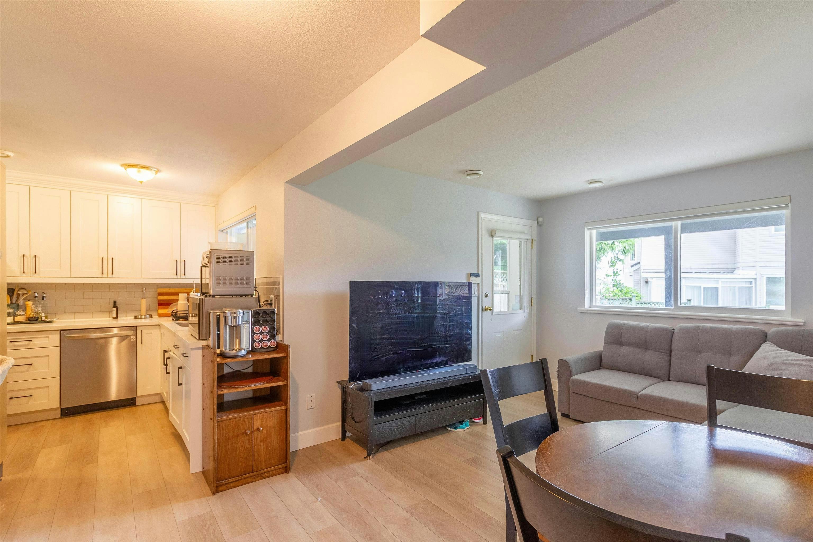 2115 Berkshire Crescent, Coquitlam, BC, V3E 3N4 - 26