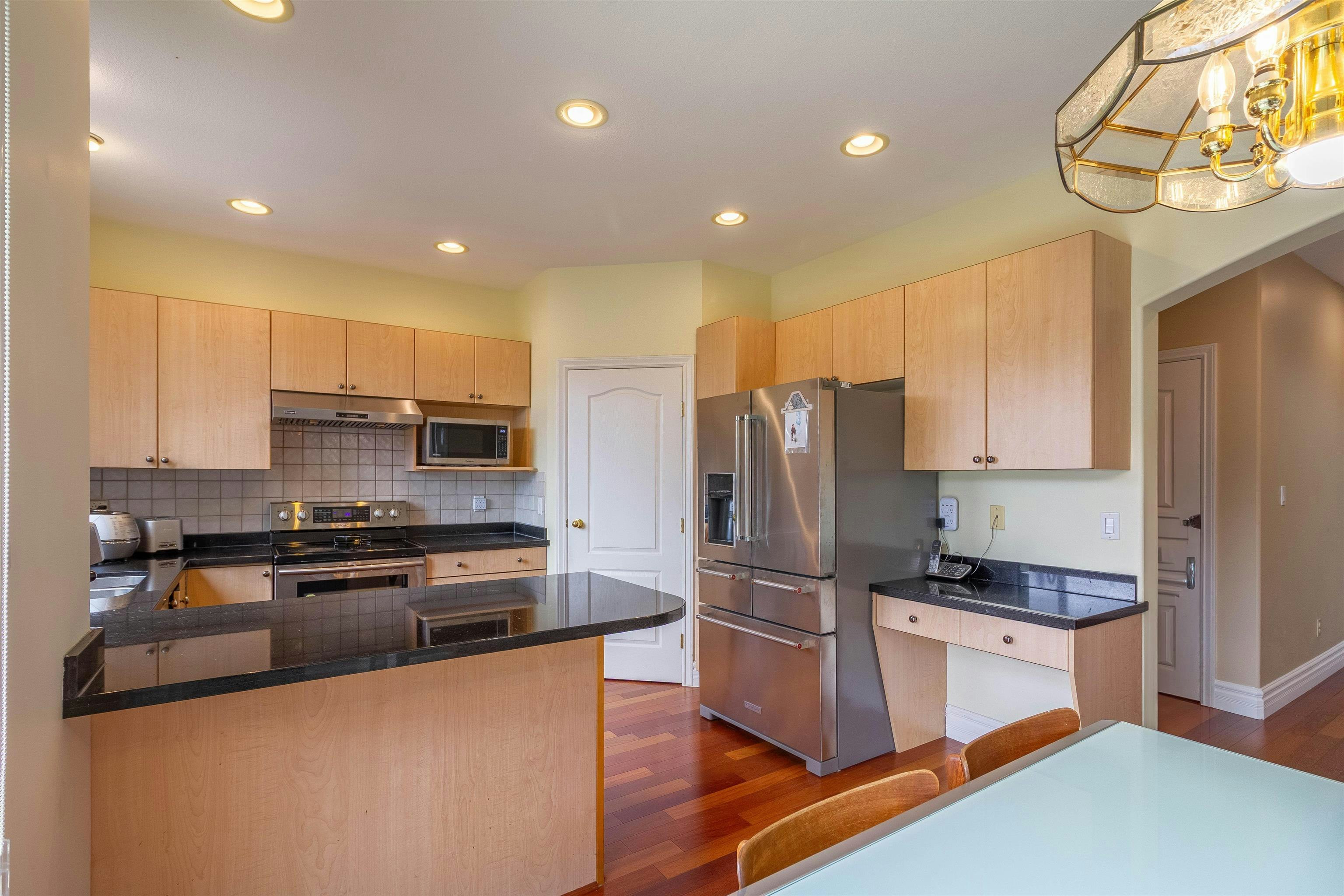 2115 Berkshire Crescent, Coquitlam, BC, V3E 3N4 - 8