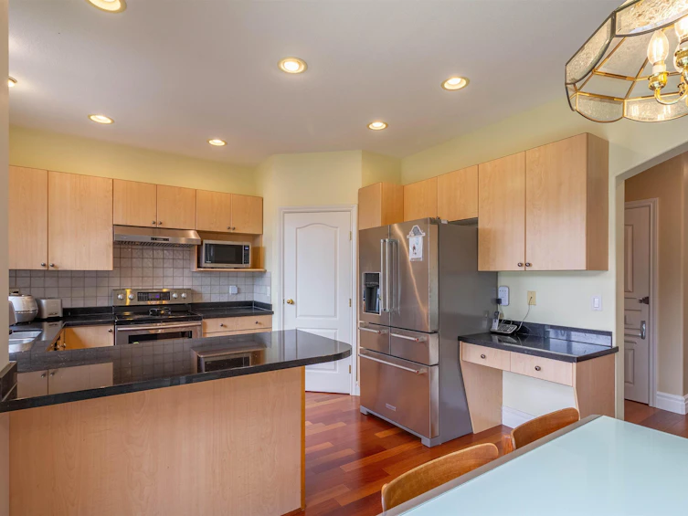2115 Berkshire Crescent, Coquitlam, BC, V3E 3N4 - 8
