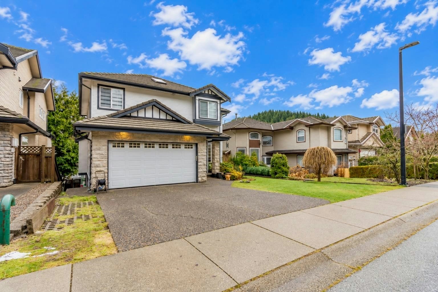 2115 Berkshire Crescent, Coquitlam, BC, V3E 3N4 - 36