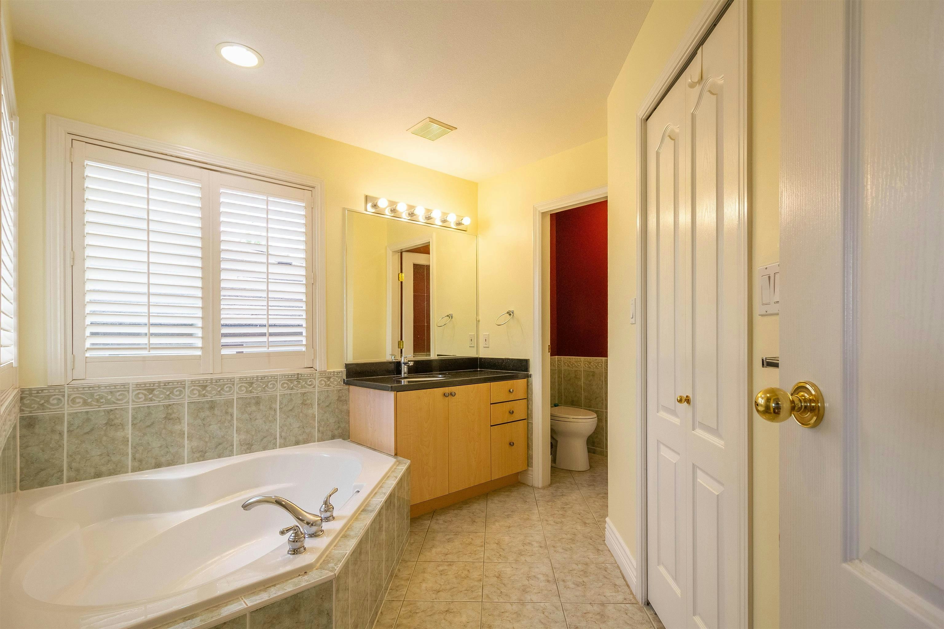 2115 Berkshire Crescent, Coquitlam, BC, V3E 3N4 - 18