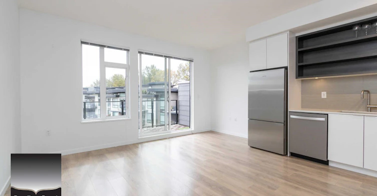 510-725 Marine Drive, North Vancouver, BC, V7M 1H4 - 3