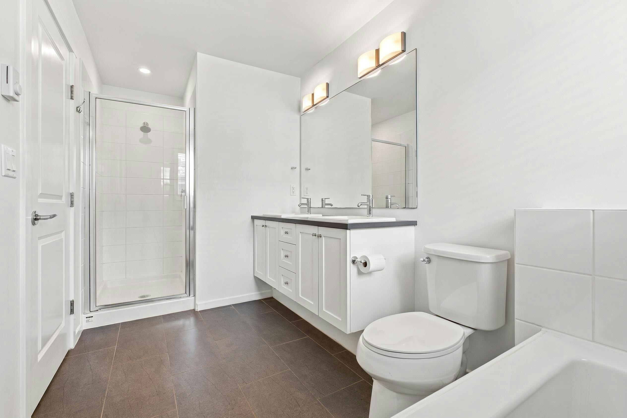 128-15230 Guildford Drive, Surrey, BC, V3R 0C8 - 29