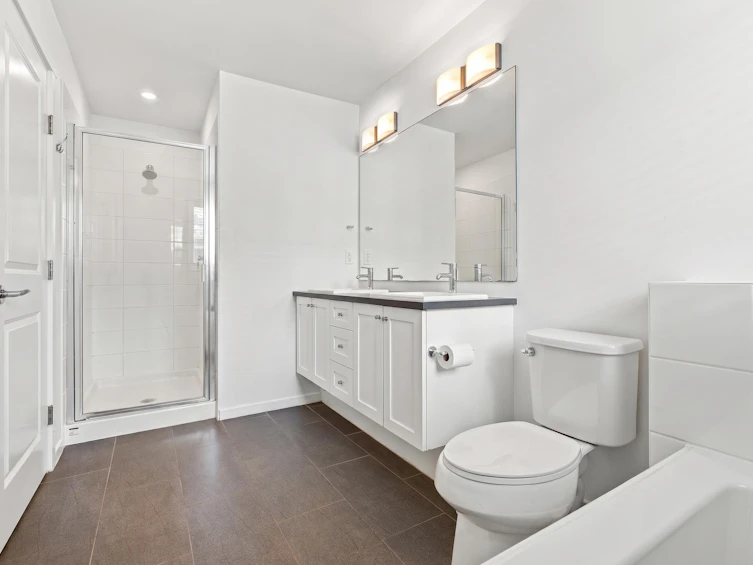 128-15230 Guildford Drive, Surrey, BC, V3R 0C8 - 29