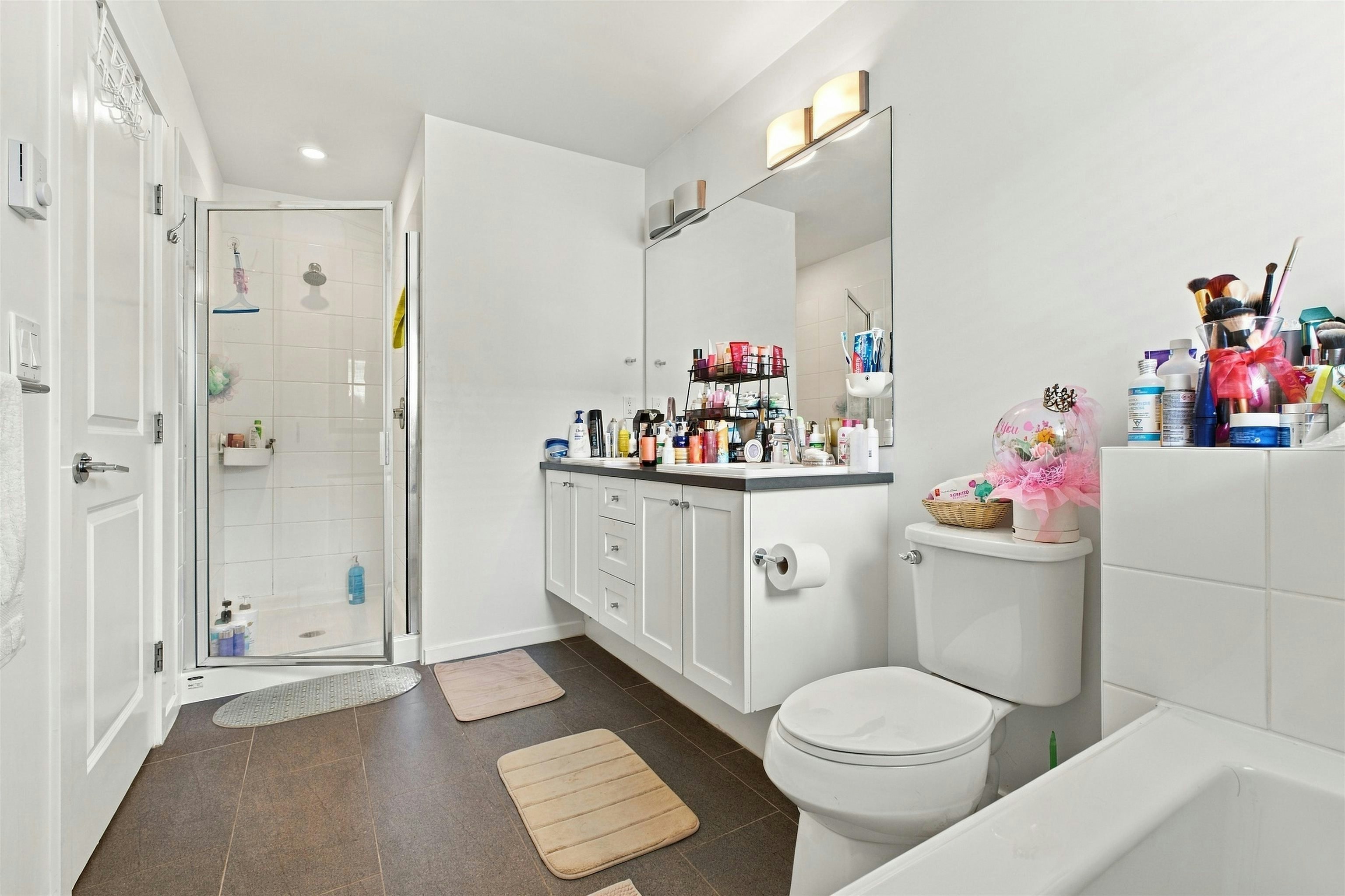 128-15230 Guildford Drive, Surrey, BC, V3R 0C8 - 30