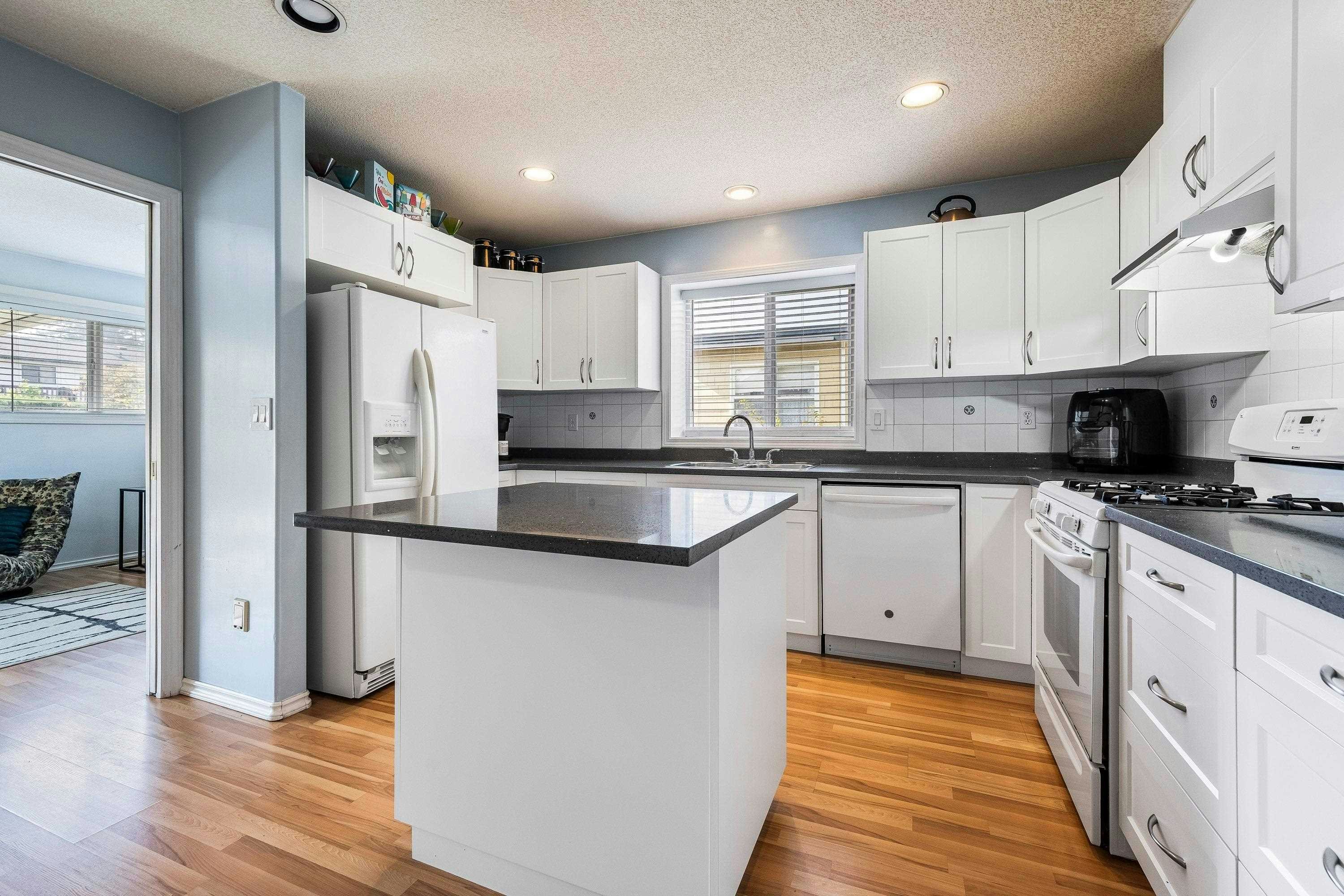 45430 Bernard Avenue - 2