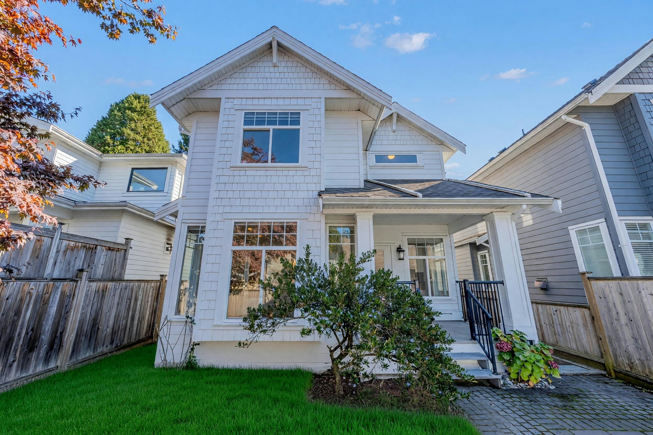 2411 George Street, North Vancouver, BC, V7P 2N4 - 35