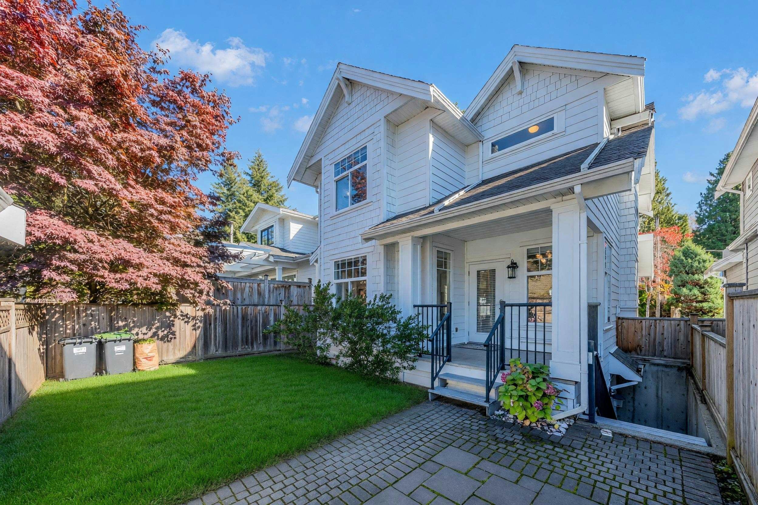 2411 George Street, North Vancouver, BC, V7P 2N4 - 37