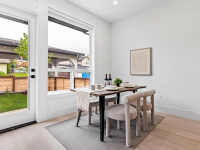 104-1045 Quadling Avenue - 5