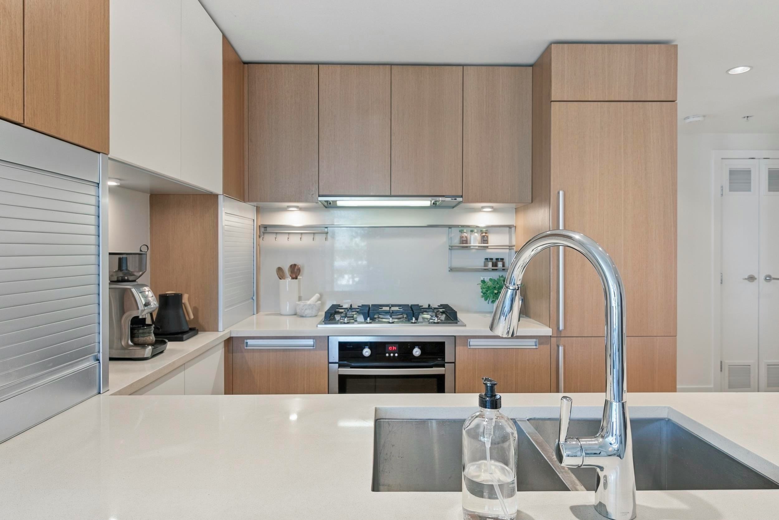 507-288 W 1st Avenue, Vancouver, BC, V5Y 0E9 - 3