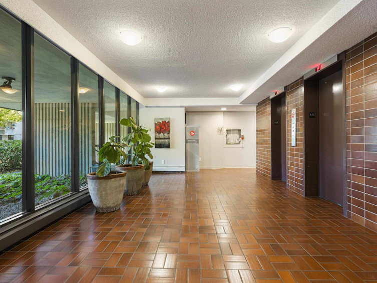 704-6689 Willingdon Avenue, Burnaby, BC, V5H 3Y8 - 30