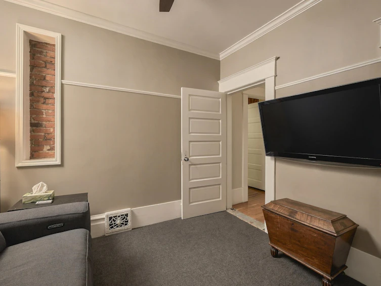 1761 E 4th Avenue, Vancouver, BC, V5N 1J9 - 22