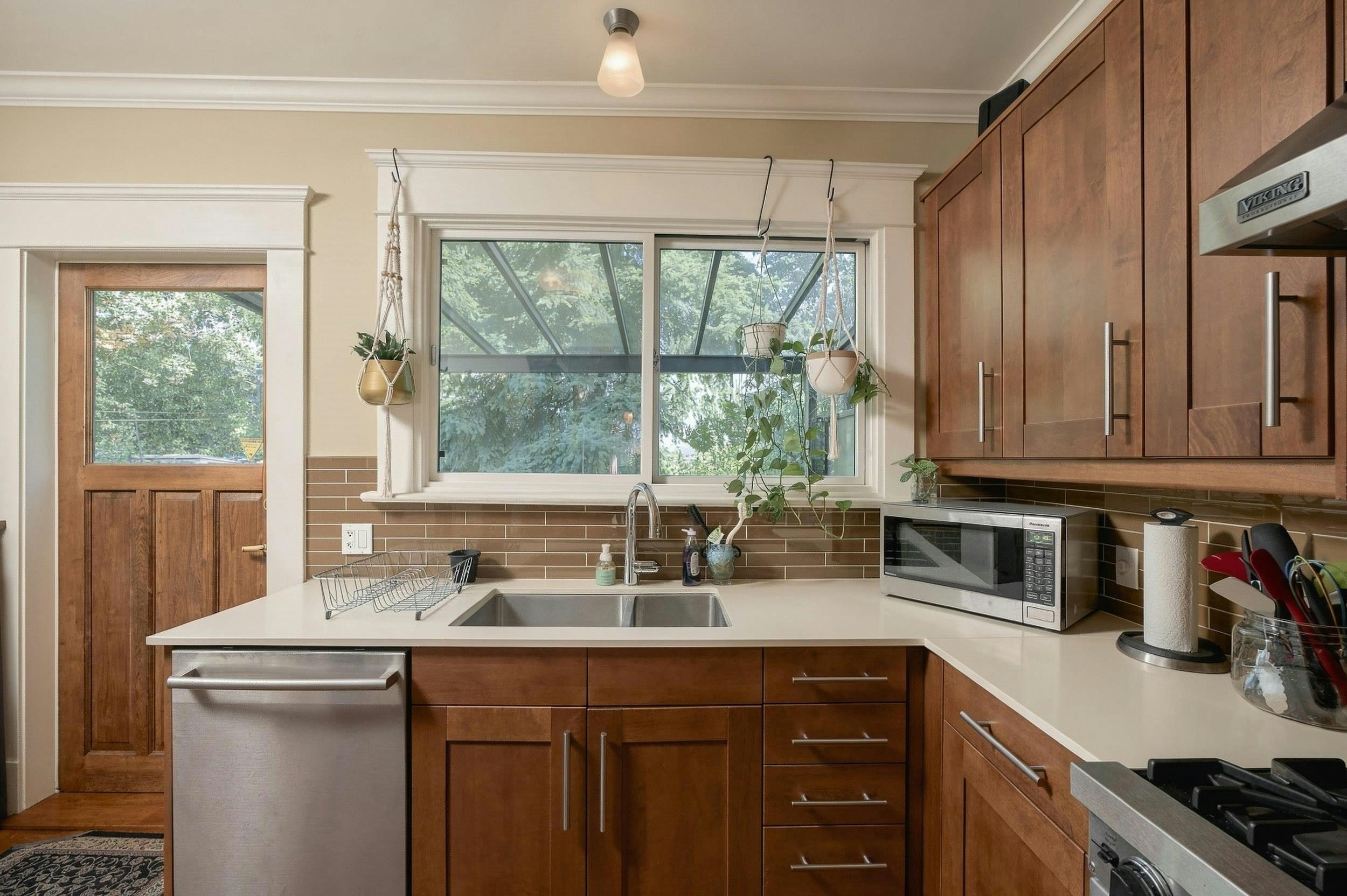 1761 E 4th Avenue, Vancouver, BC, V5N 1J9 - 15