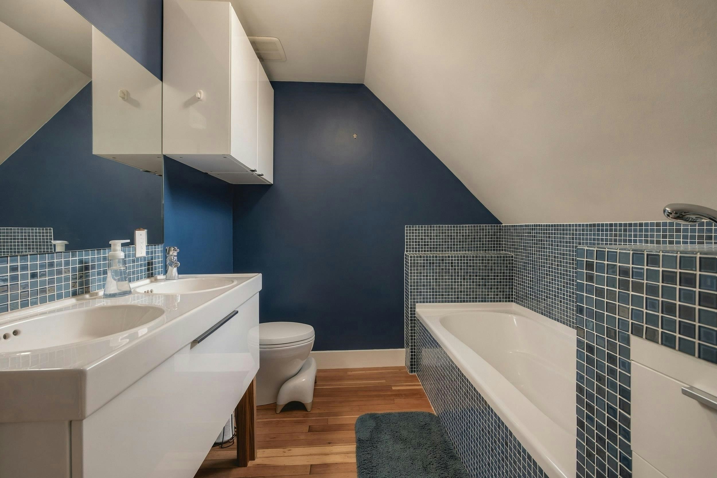 1761 E 4th Avenue, Vancouver, BC, V5N 1J9 - 30