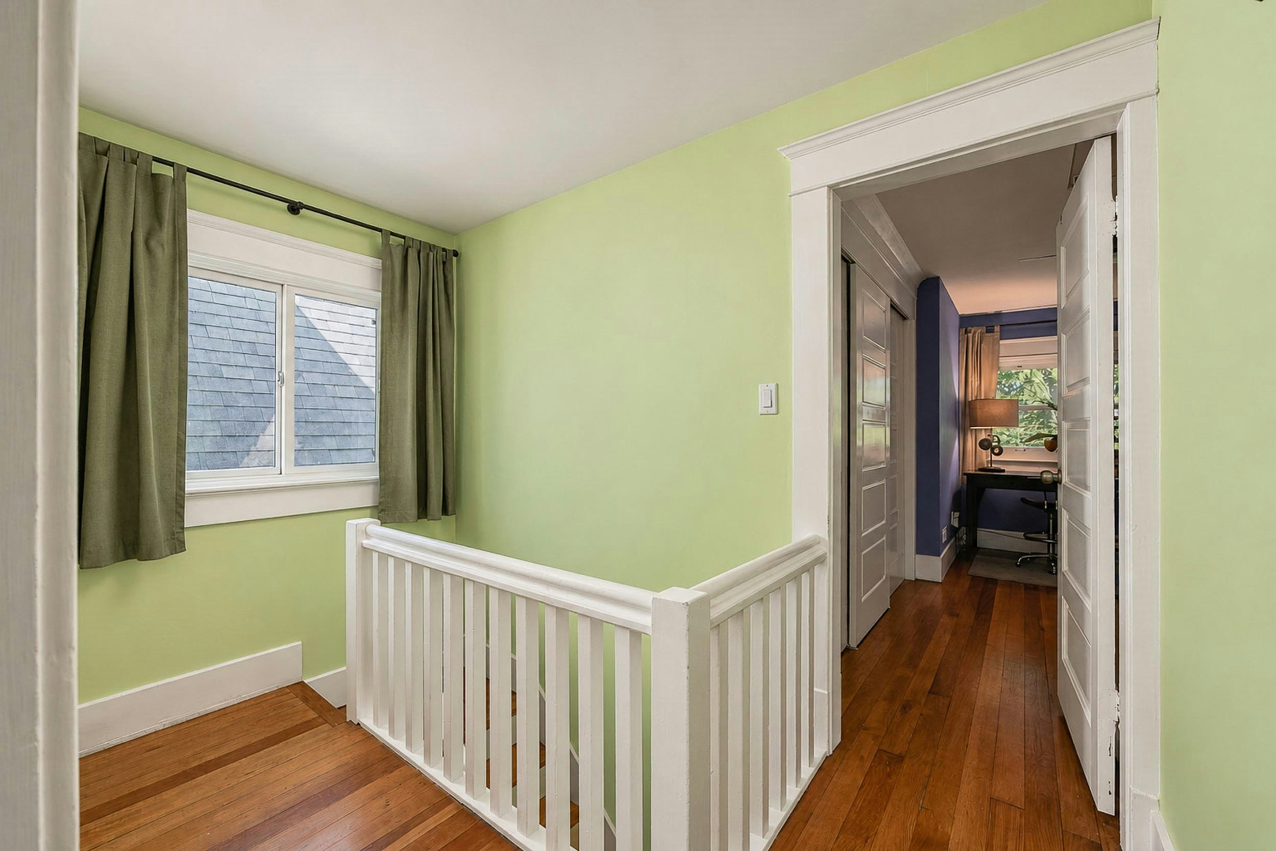 1761 E 4th Avenue, Vancouver, BC, V5N 1J9 - 31