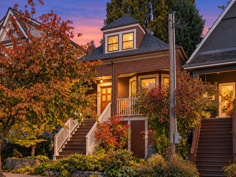 1761 E 4th Avenue, Vancouver, BC, V5N 1J9 - 2