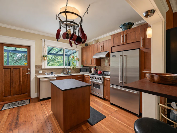 1761 E 4th Avenue, Vancouver, BC, V5N 1J9 - 12