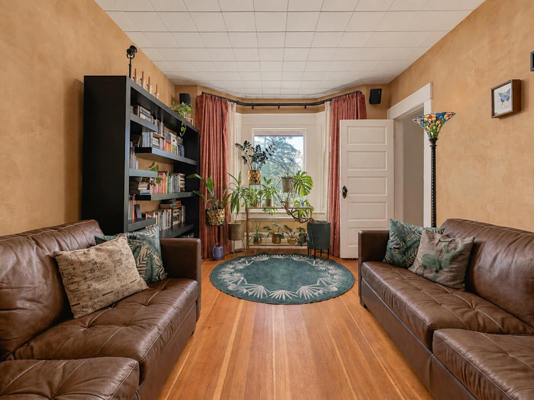 1761 E 4th Avenue, Vancouver, BC, V5N 1J9 - 7