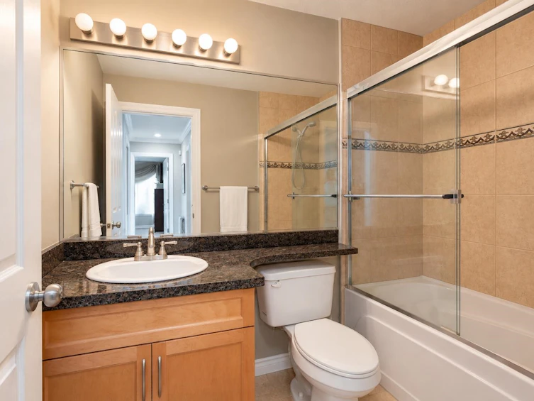 607 Sunset Avenue, Coquitlam, BC, V3K 2B8 - 20