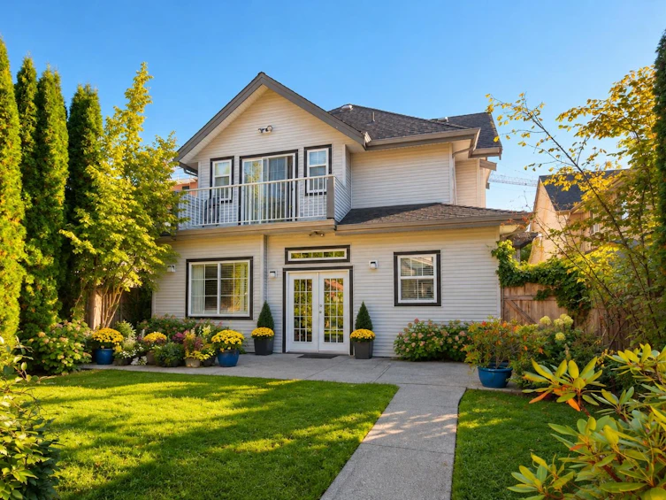 607 Sunset Avenue, Coquitlam, BC, V3K 2B8