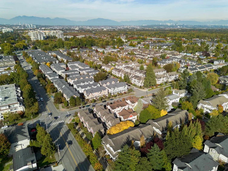 7-9000 General Currie Road, Richmond, BC, V6Y 1M4 - 6