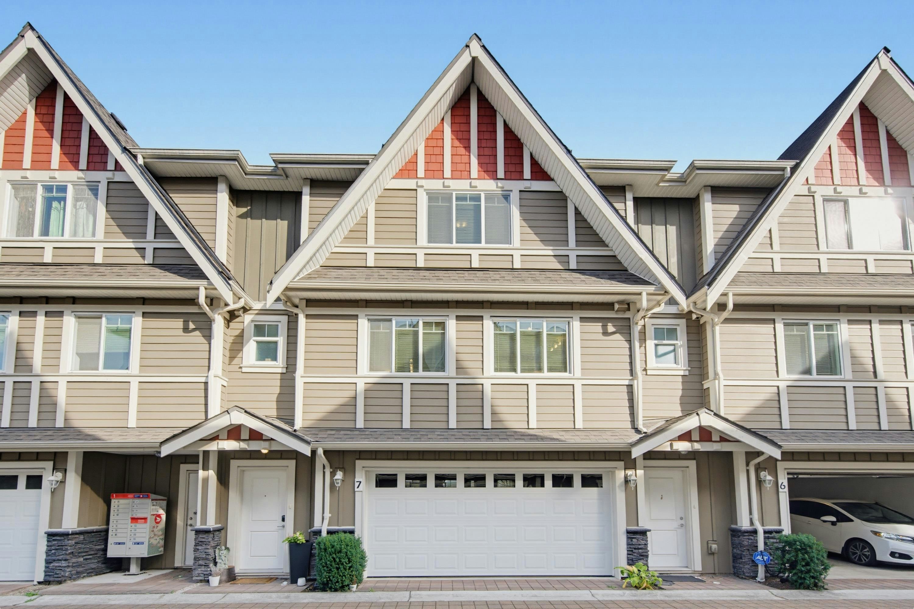 7-9000 General Currie Road, Richmond, BC, V6Y 1M4