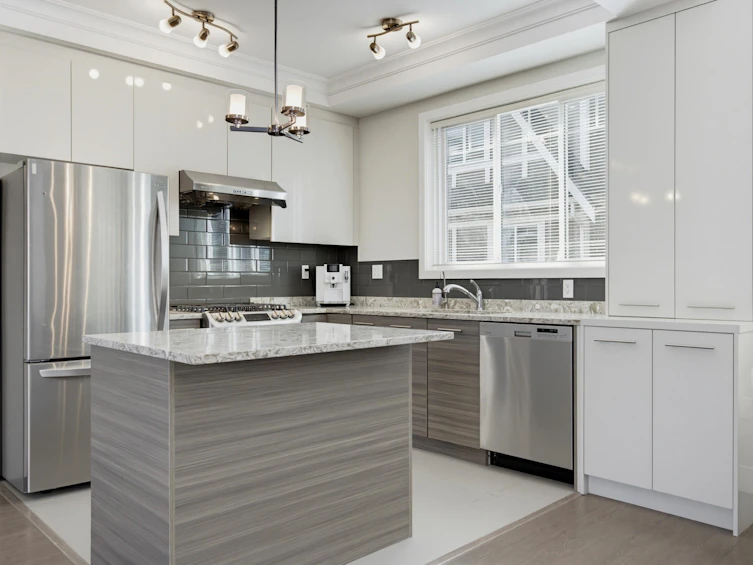 7-9000 General Currie Road, Richmond, BC, V6Y 1M4 - 12
