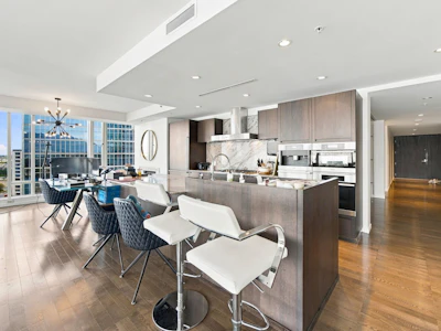 2301-1011 W Cordova Street - 5