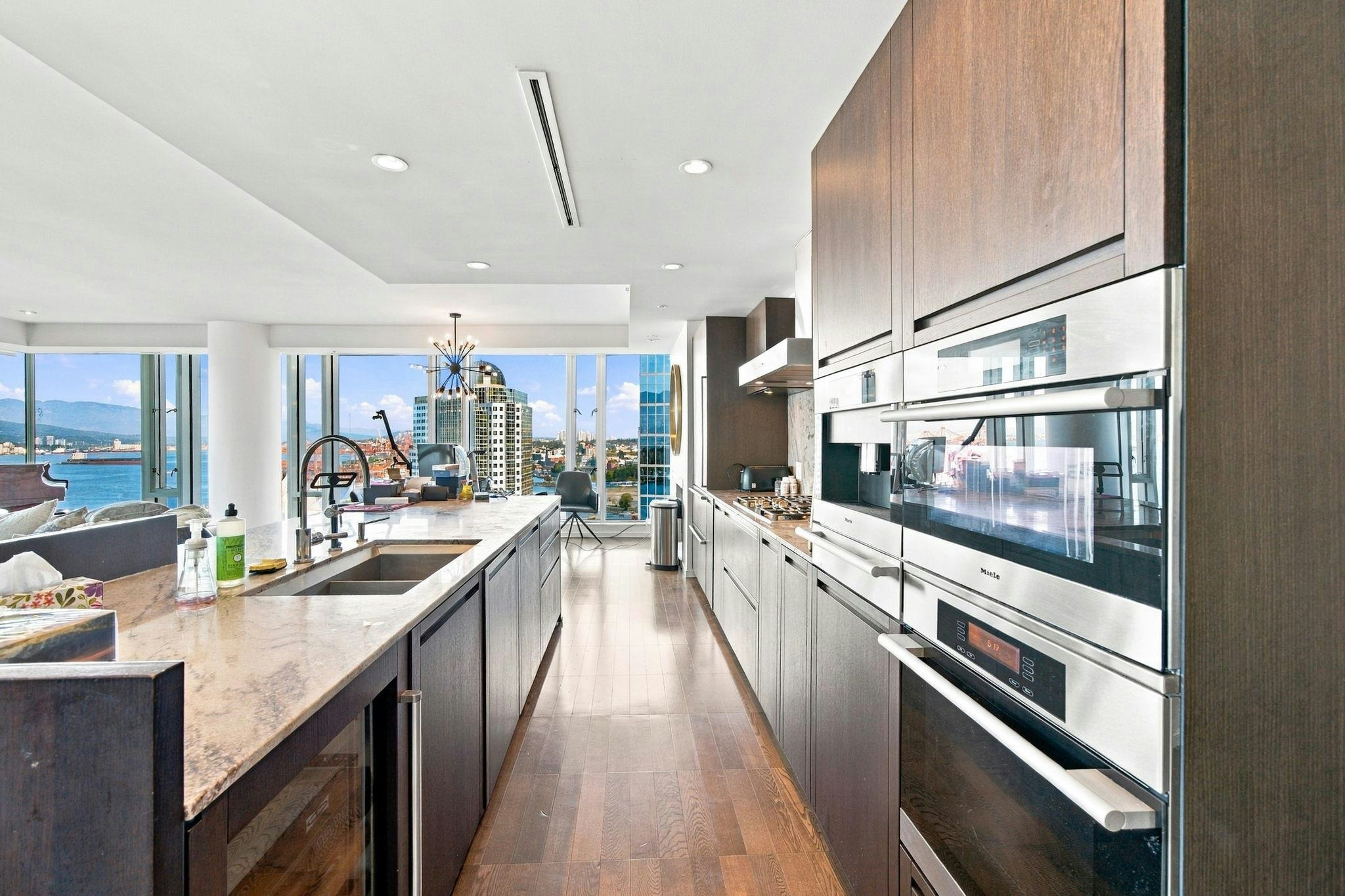 2301-1011 W Cordova Street - 4