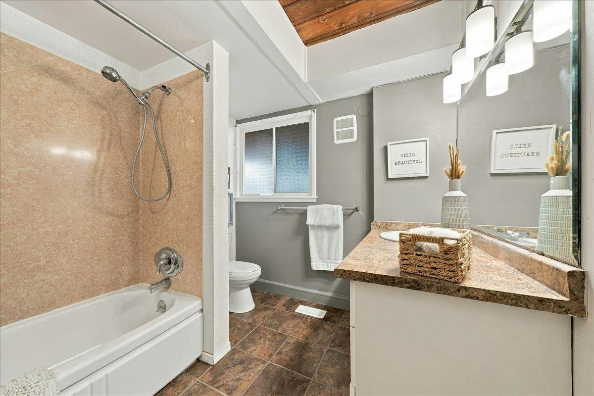 2363 Windridge Drive, North Vancouver, BC, V7H 1B6 - 15