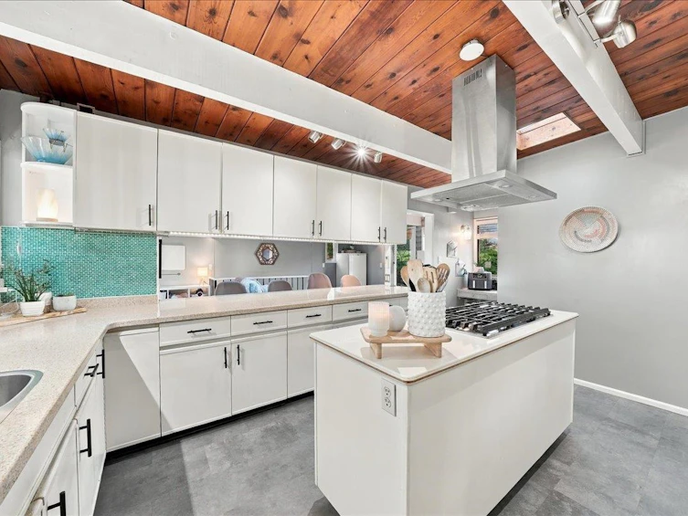 2363 Windridge Drive, North Vancouver, BC, V7H 1B6 - 25