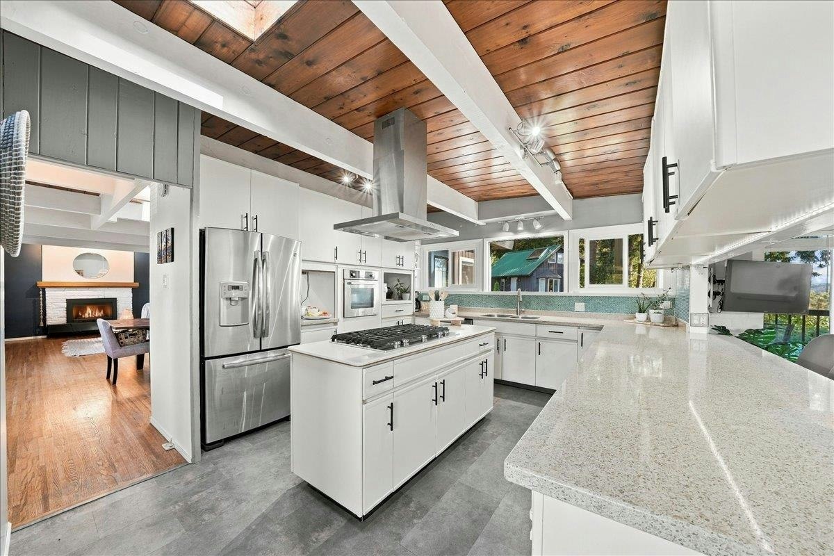 2363 Windridge Drive, North Vancouver, BC, V7H 1B6 - 24