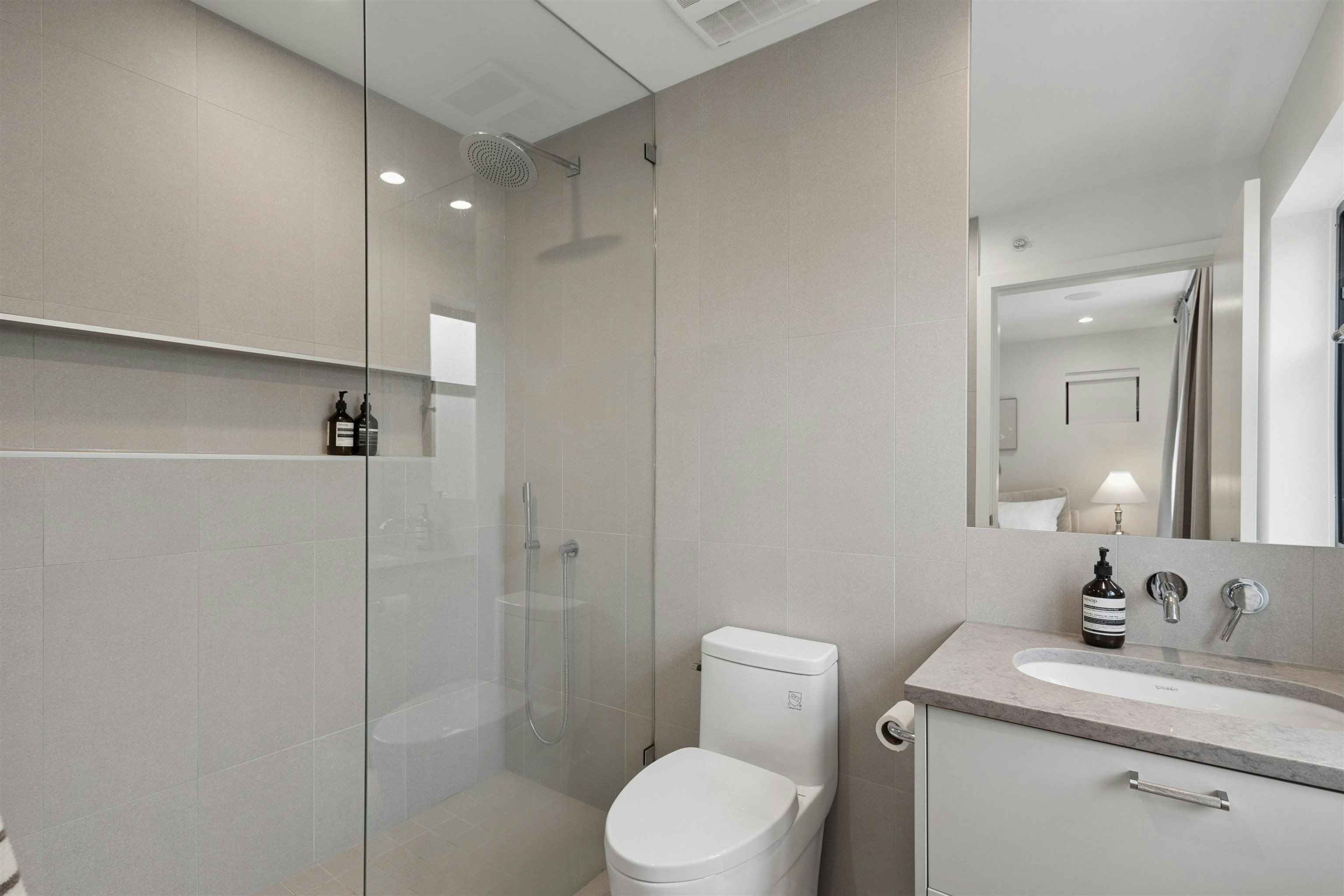 1014 E 16th Avenue, Vancouver, BC, V5T 2W1 - 26
