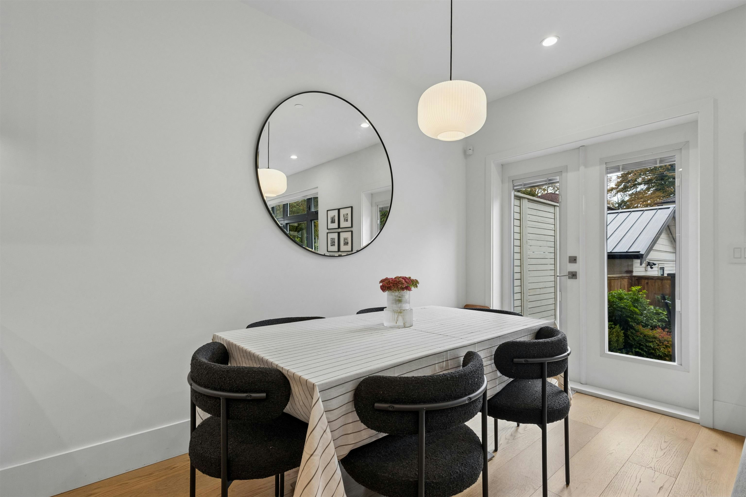 1014 E 16th Avenue, Vancouver, BC, V5T 2W1 - 13