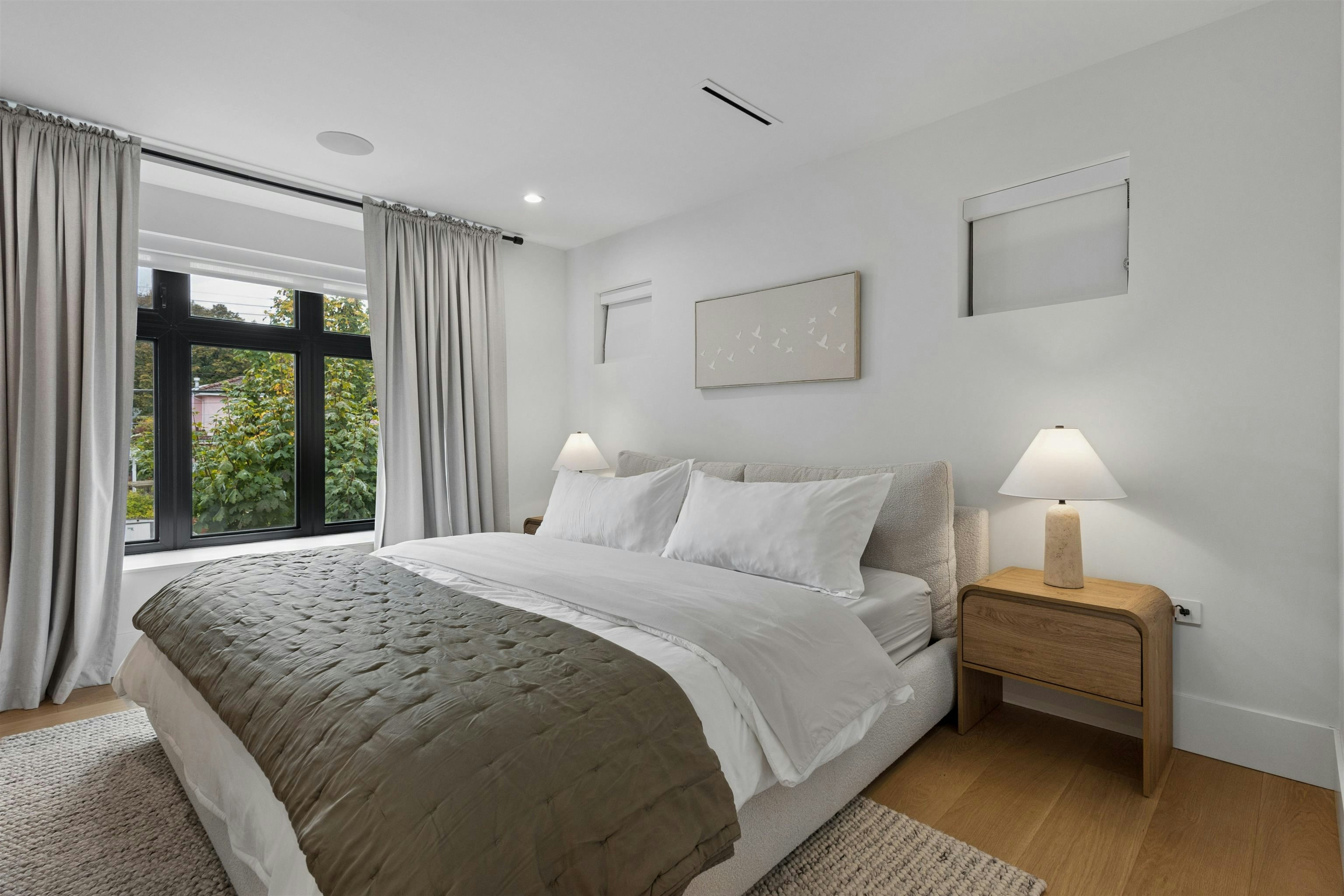 1014 E 16th Avenue, Vancouver, BC, V5T 2W1 - 21