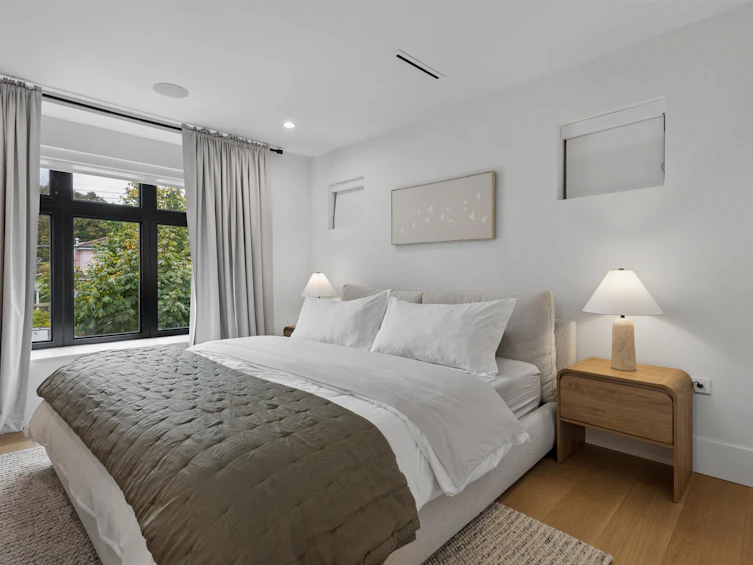 1014 E 16th Avenue, Vancouver, BC, V5T 2W1 - 21
