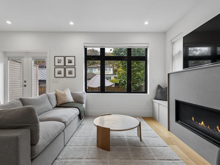1014 E 16th Avenue, Vancouver, BC, V5T 2W1 - 8