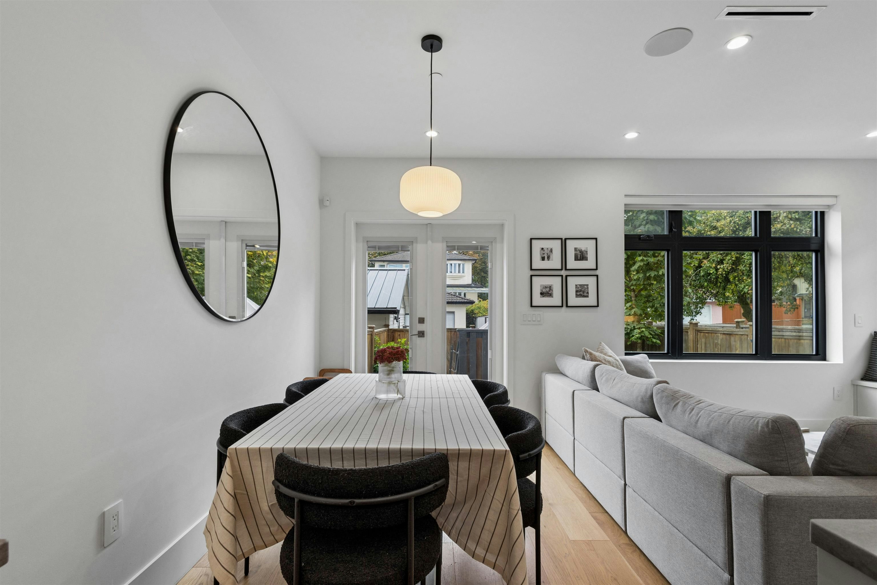 1014 E 16th Avenue, Vancouver, BC, V5T 2W1 - 14