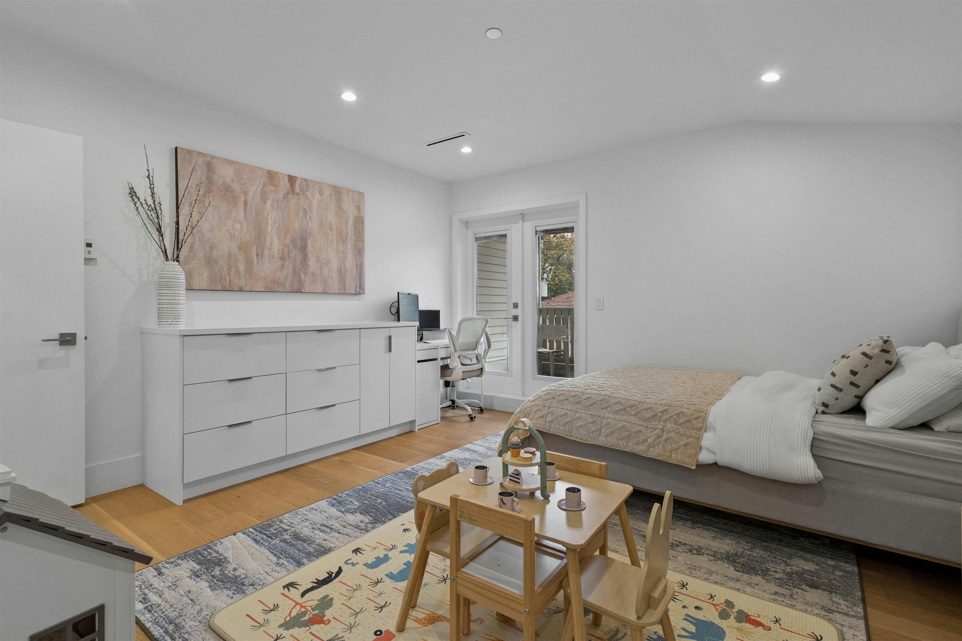 1014 E 16th Avenue, Vancouver, BC, V5T 2W1 - 33