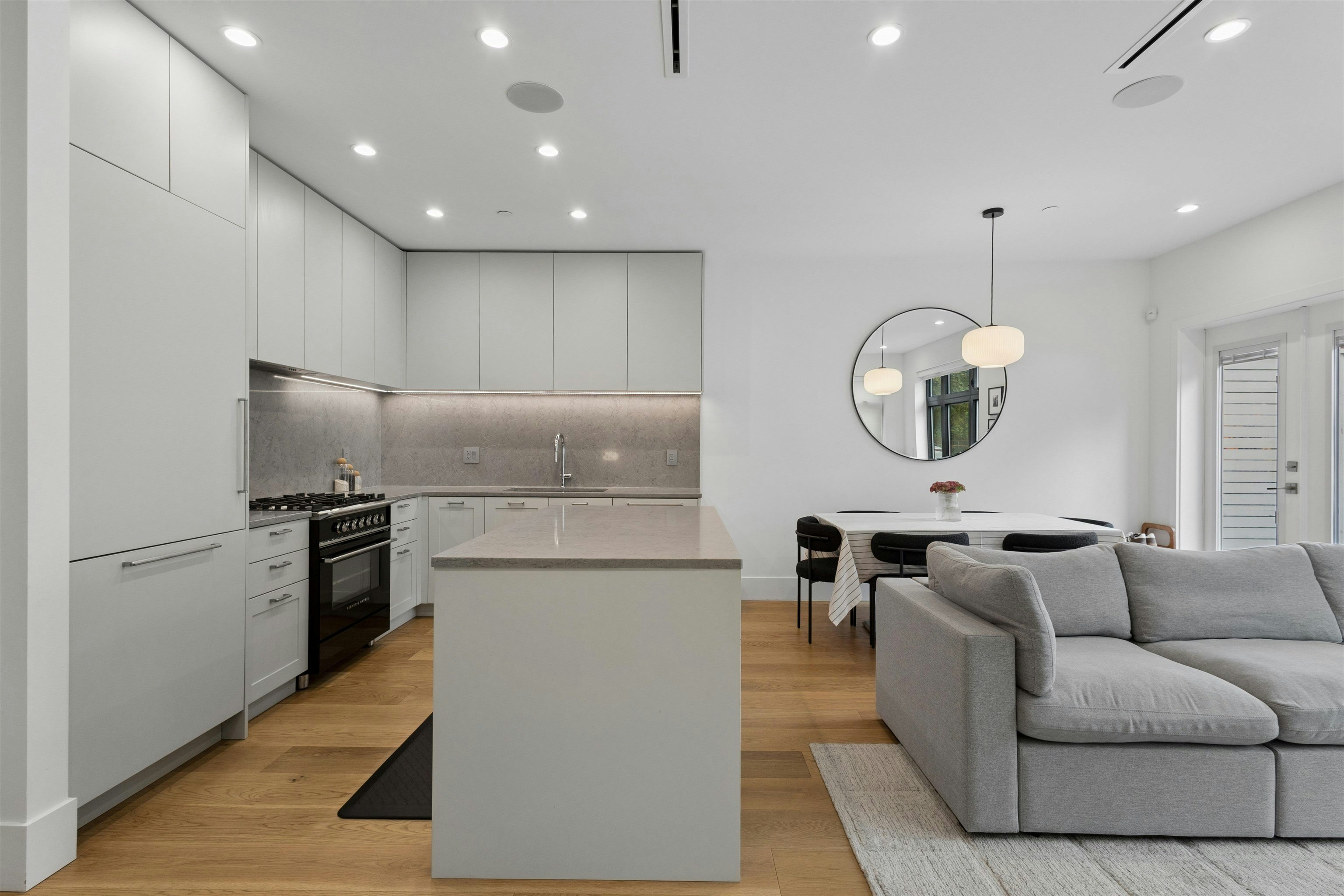 1014 E 16th Avenue, Vancouver, BC, V5T 2W1 - 6