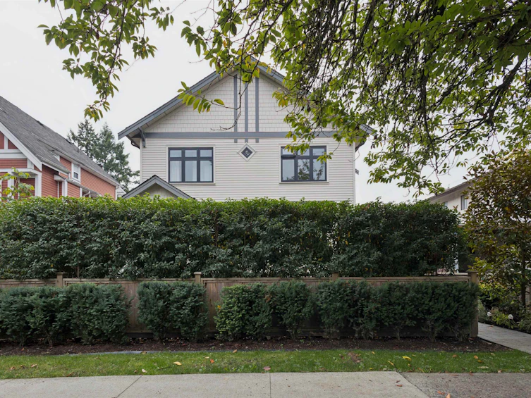 1014 E 16th Avenue, Vancouver, BC, V5T 2W1 - 38