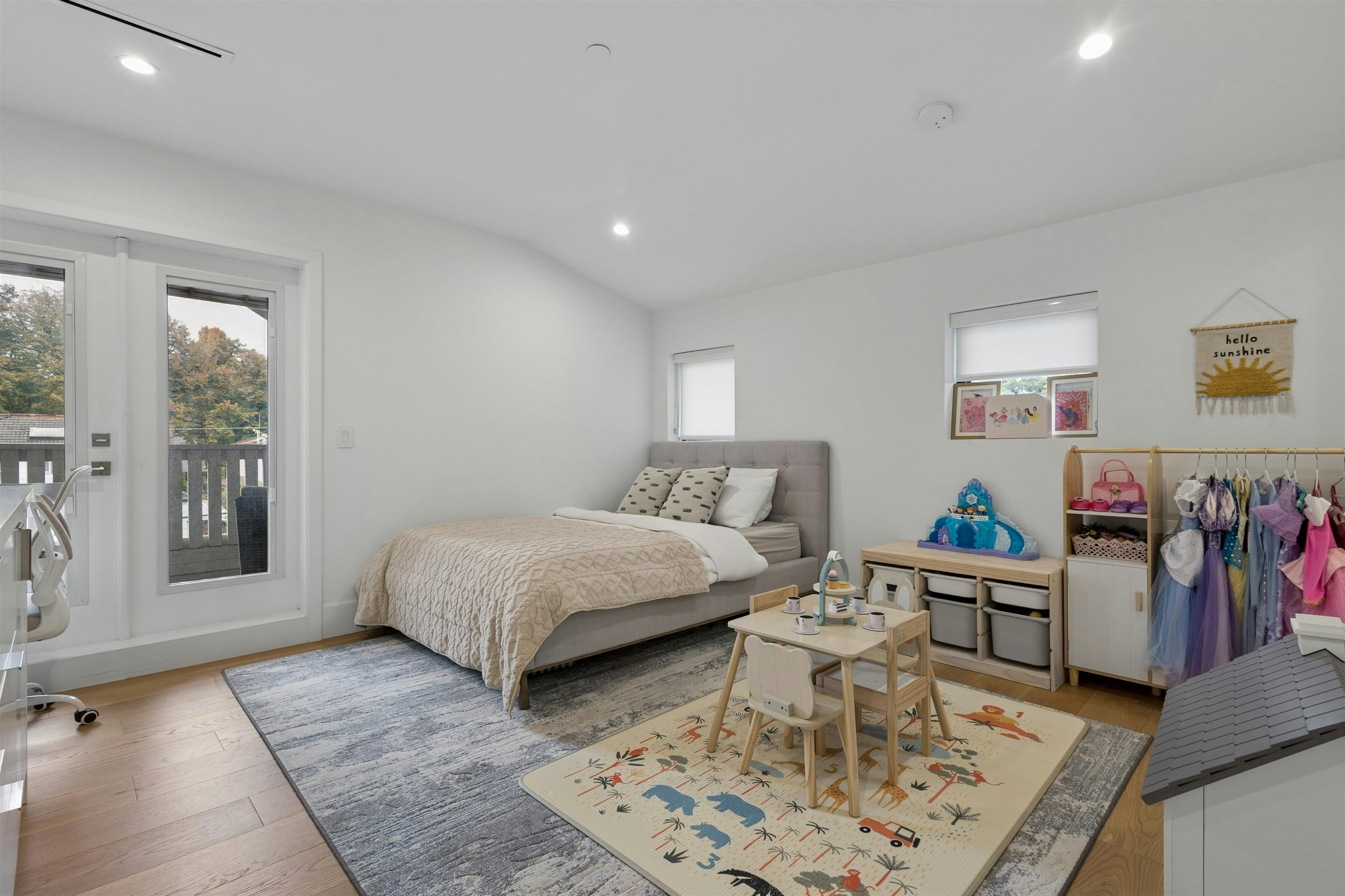 1014 E 16th Avenue, Vancouver, BC, V5T 2W1 - 31