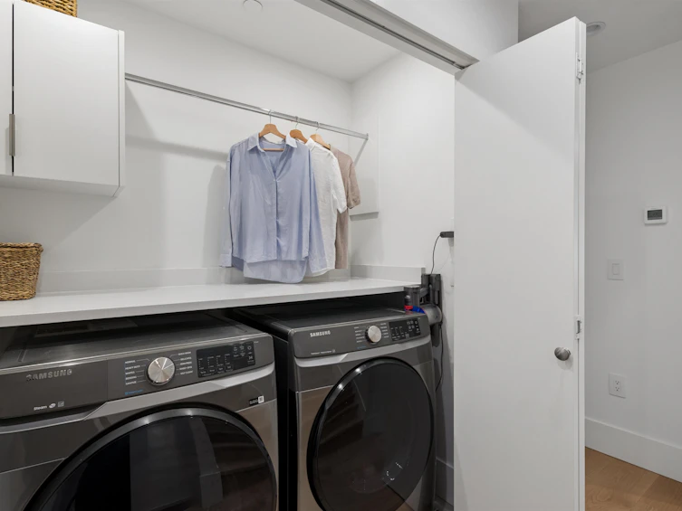 1014 E 16th Avenue, Vancouver, BC, V5T 2W1 - 36