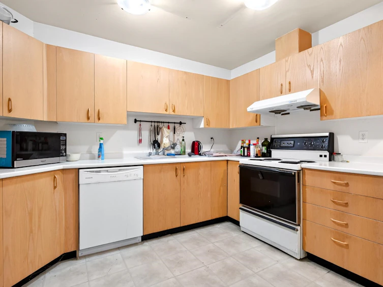 104-7560 Moffatt Road, Richmond, BC, V6Y 1X8 - 12