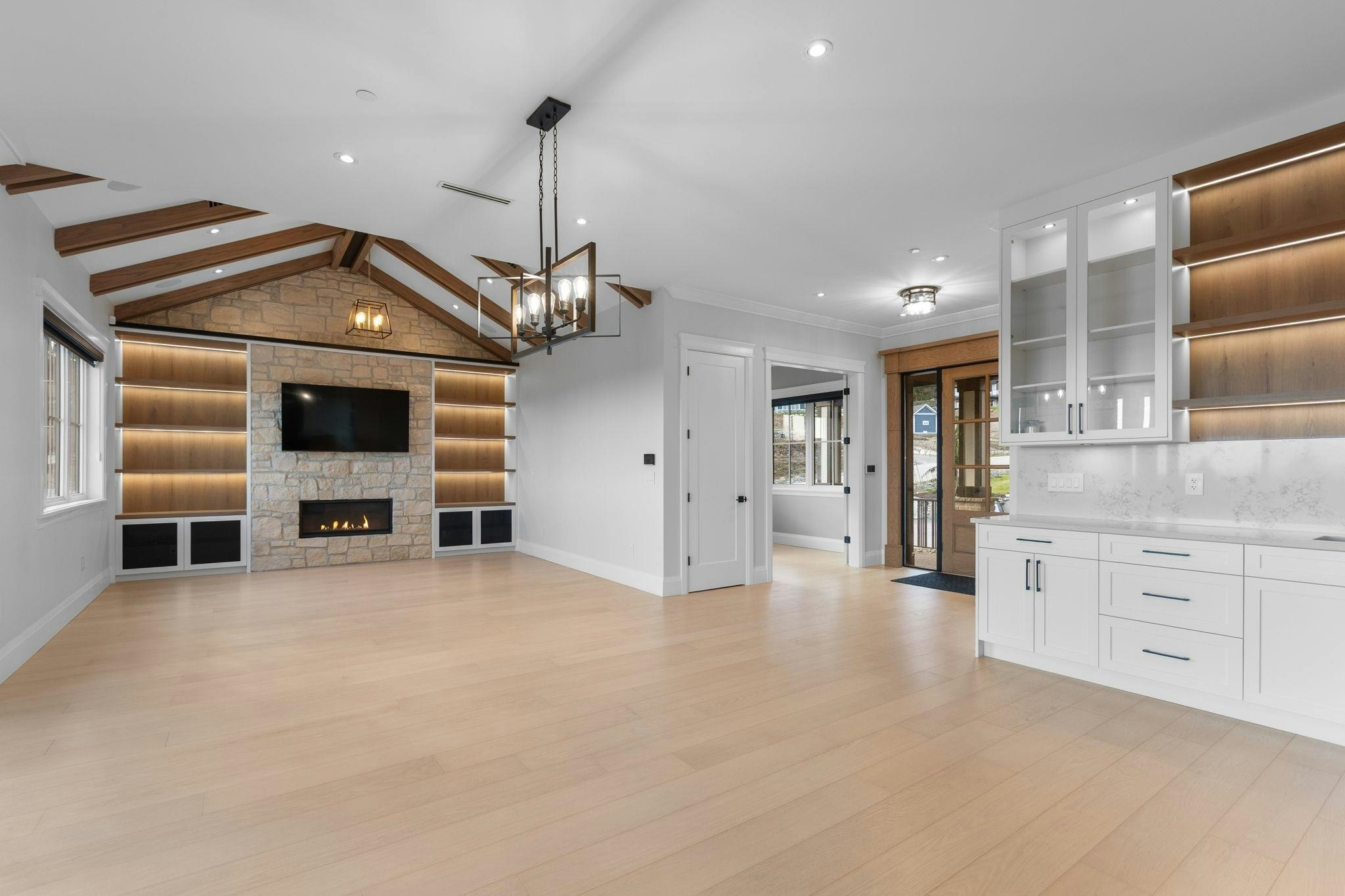 9700 Gough Terrace, Mission, BC, V2V 7E5 - 3