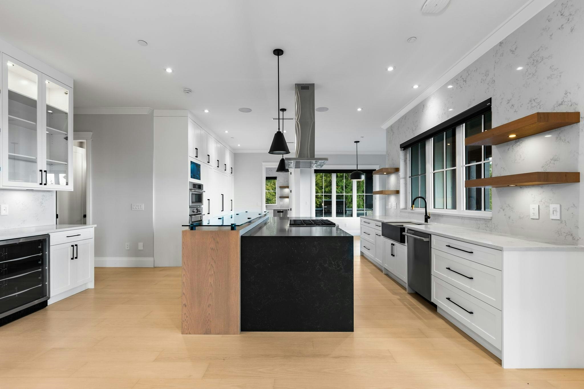 9700 Gough Terrace, Mission, BC, V2V 7E5 - 9