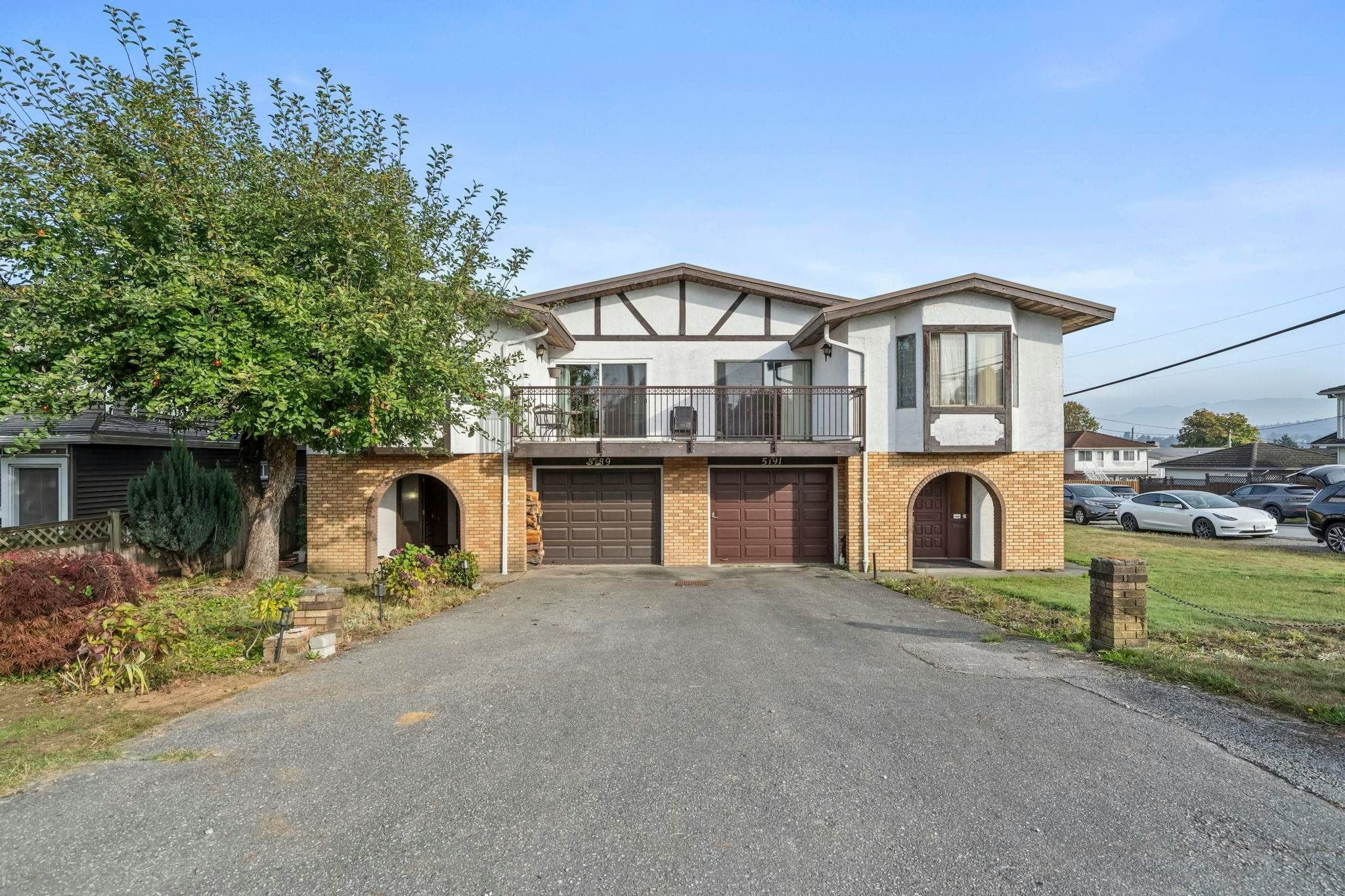 5189 Norfolk Street, Burnaby, BC, V5G 1E9