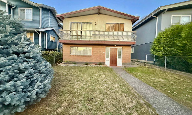 3850 Lillooet Street