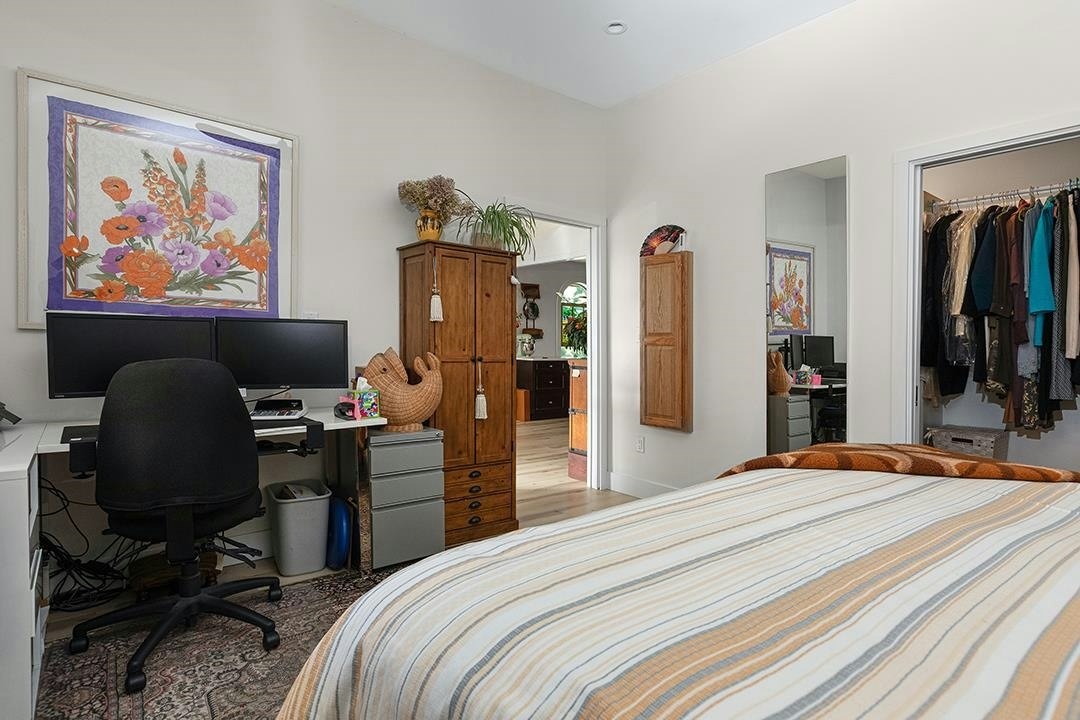 535 E Keith Road, North Vancouver, BC, V7L 1W3 - 15